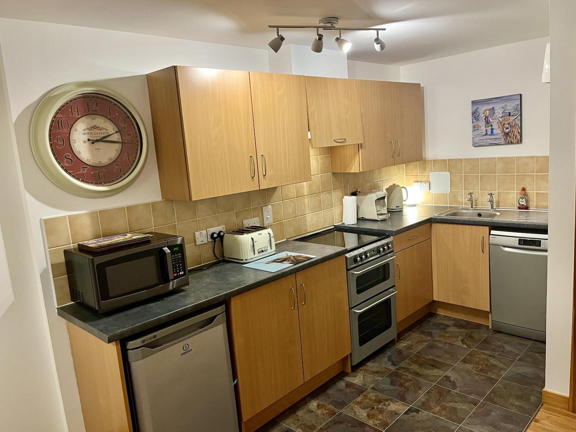 La Scala Inverness City Apartment Экстерьер фото