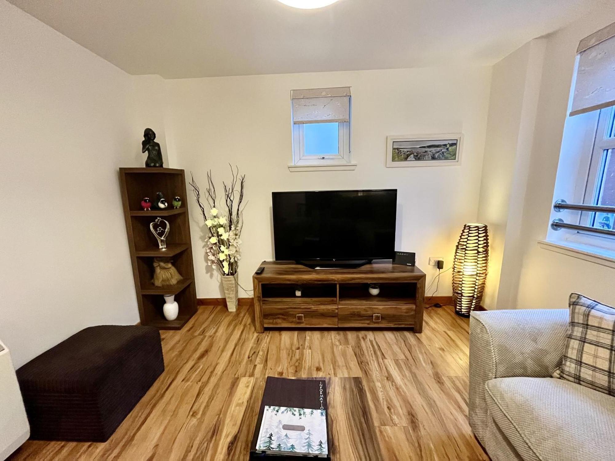 La Scala Inverness City Apartment Экстерьер фото